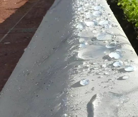 英德硅烷浸渍涂料在混凝土保护中的应用